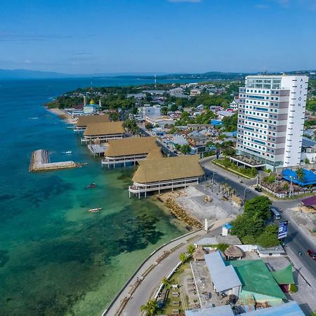 Aston Kupang Hotel & Convention Center Exterior photo